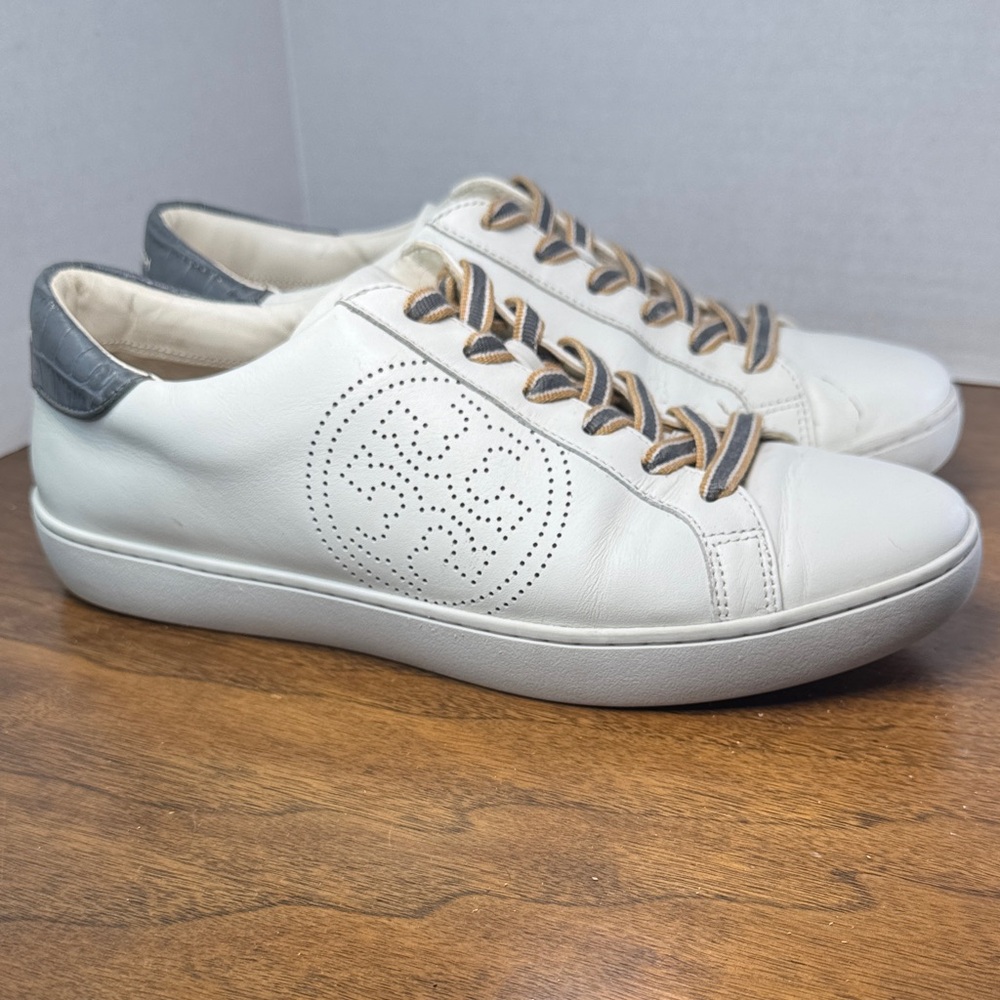 Tory Burch Leigh T-logo White Leather Sneakers w/ Perforated Logo, Womens sz 10